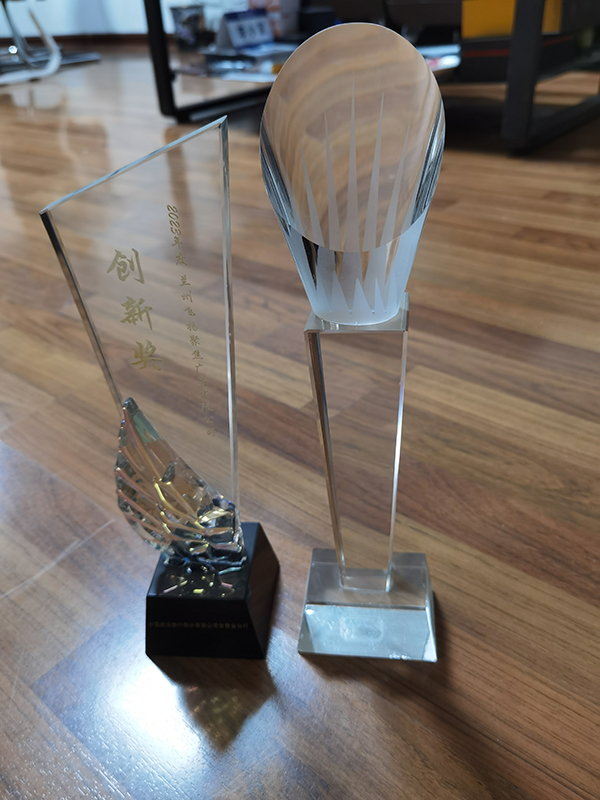 獎(jiǎng)杯定制 獎(jiǎng)杯定制